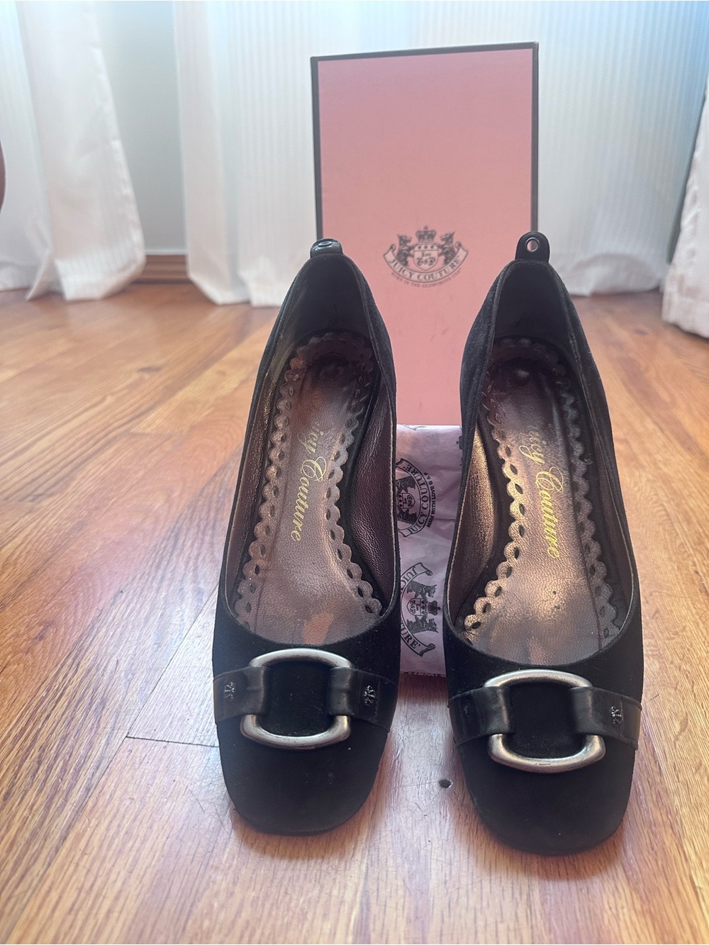 Juicy Couture Black Suede Block Heel Pumps / Loafers – Made in Italy – Size 8M